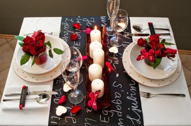 romantic-valentines-day-table-settings-47