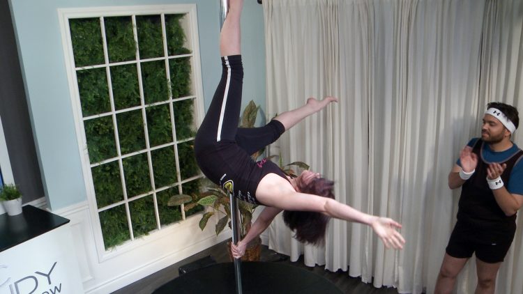 M&M_S04E11_Cassie Bouchard_Pole Dancing Workout 6