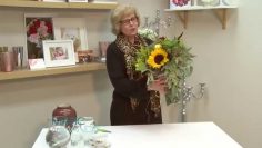 Floral Tips for Displaying Fresh Cut Flowers