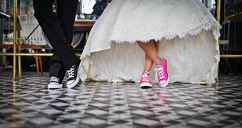 bridal-636018__180