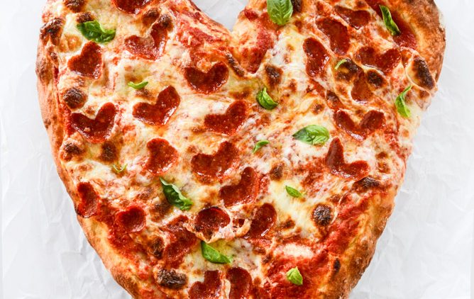 heart-pizza-i-howsweeteats-com-5