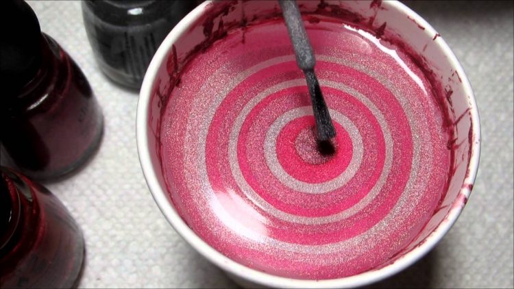 8 Valentine’s Day Nail Art Tutorials We Love