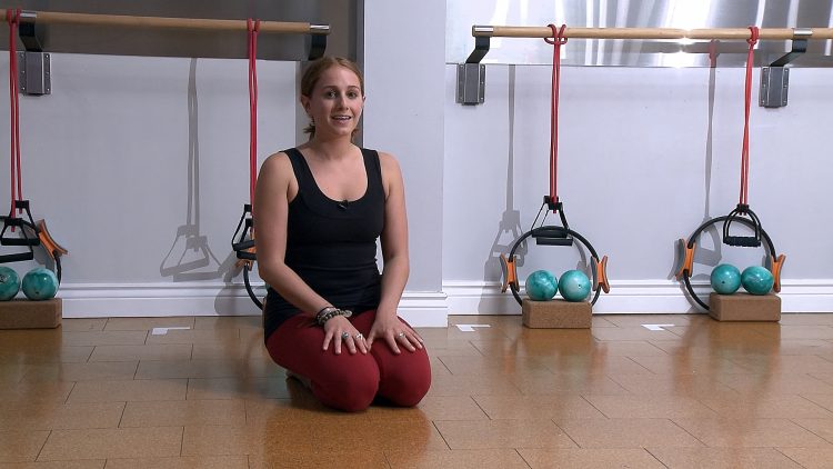 M&M_S09E09_Marissa Rykiss_Moksha Yoga Tip_Cat & Cow Pose