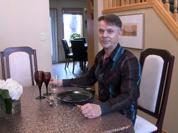 M&M_S09E11_Rick Mayhew_Placesetting Advice