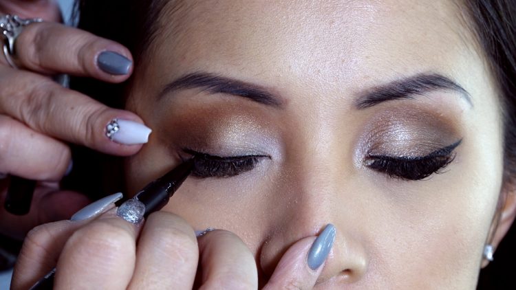 M&M_S15E08_Tianna Tran_Same Smokey Eye Look for Different Shaped Eyes