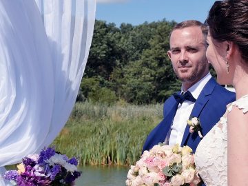 M&M_S16E02_Mindy Weiss_First Look at a Wedding