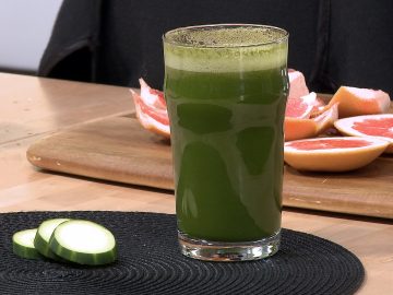 M&M_S17E06_Healthy Juice